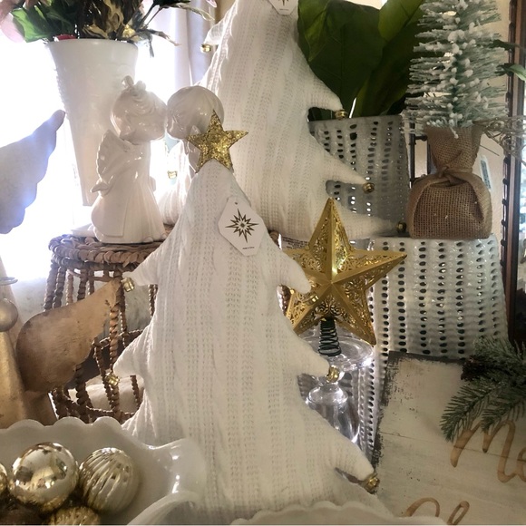 New! White Christmas 🎄 Tree Sweater Pillow - Picture 5 of 8